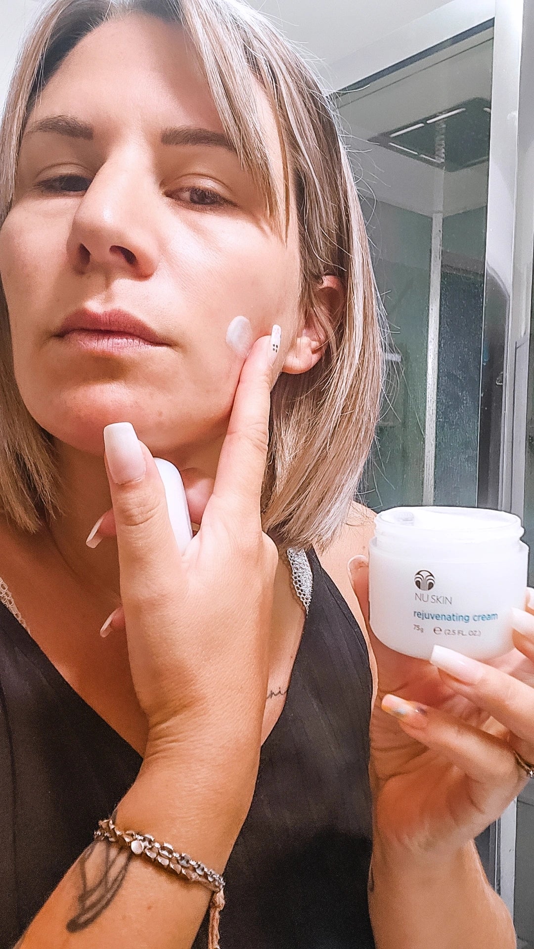 Rejuvenating Creme anti âge haute hydratation jour/nuit